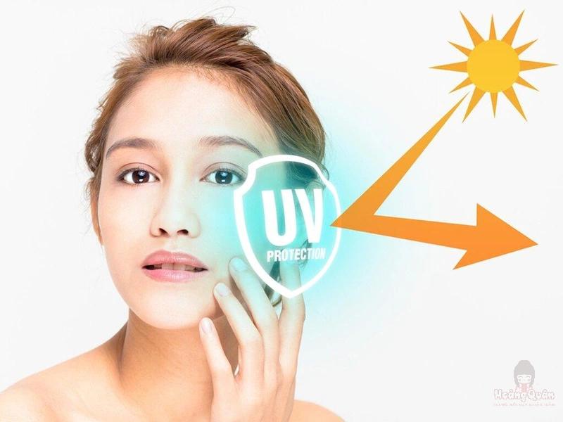 xịt khoáng trước hay sau khi dùng kem chống nắng