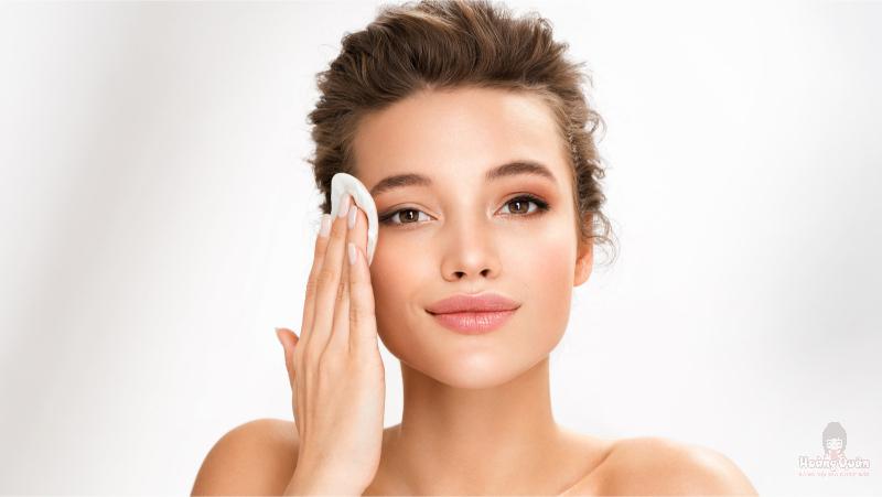 nên tẩy trang mấy lần 1 ngày