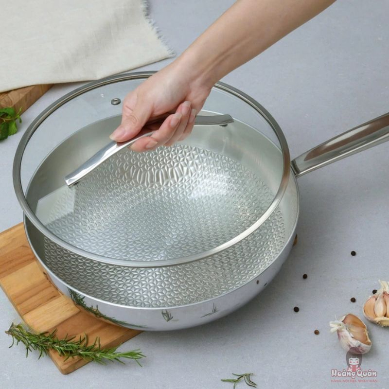 chao-inox-dap-noi-than-day-lien-noi-kaiyo-24cm.jpg