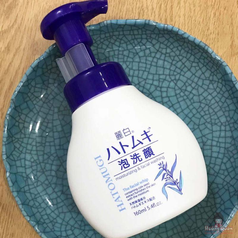 sua-rua-mat-tao-bot-reihaku-hatomugi-the-facial-whip-160ml.jpg