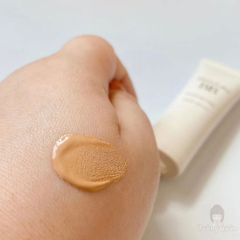 kem-nen-bb-whitening-cream-meishoku-33g-natural-ocre-03-uy-tin.jpg