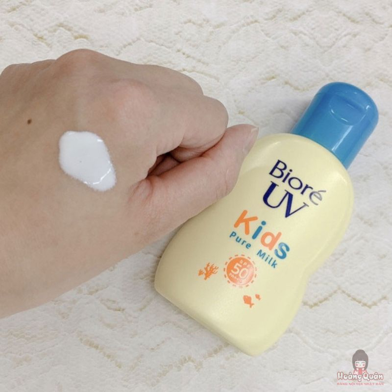 sua-chong-nang-biore-uv-kids-pure-milk-spf50-pa-70ml-gia-tot.jpg
