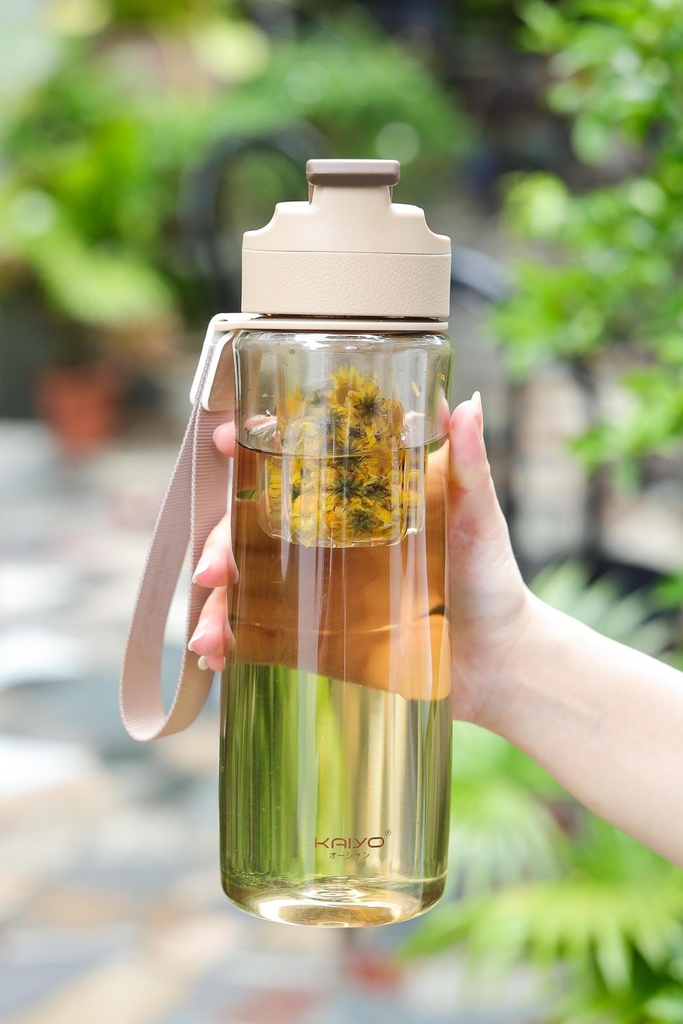 Bình Tritan Có Lõi Lọc Trà Gắn Nam Châm Kaiyo 700ml Màu Nâu 